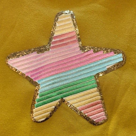 Judith March Womens Star-Girl Pullover Crewneck Sweatshirt - Picture 2 of 3